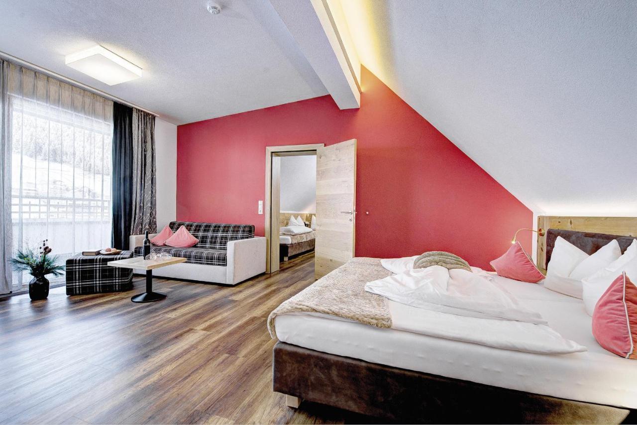 Hotel Ferienglueck Ischgl Exterior photo