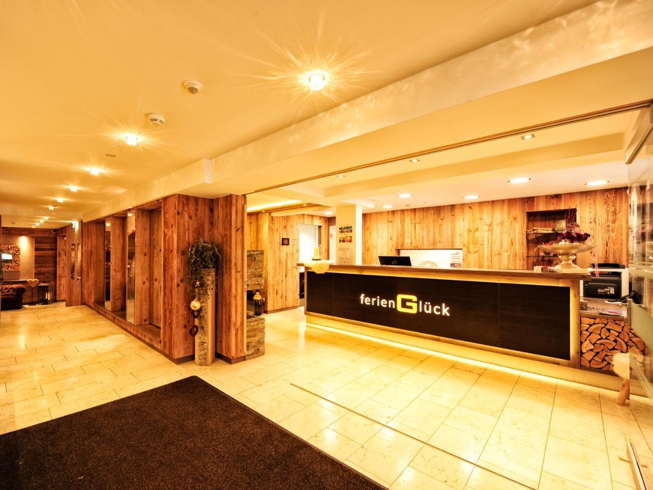 Hotel Ferienglueck Ischgl Exterior photo